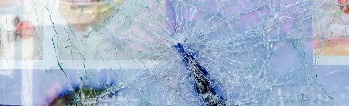Window Broken Glass Repair in Aventura, FL