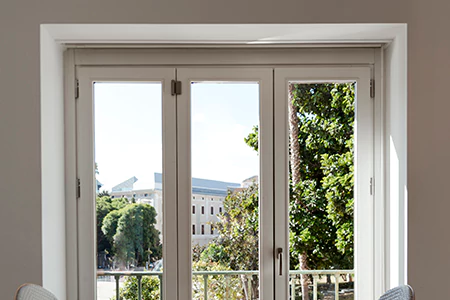 Seal Failure Repair in Aventura, FL